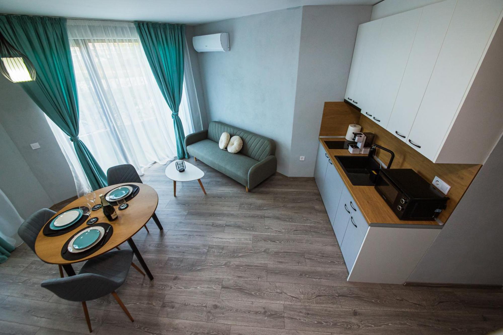 קרנבו Athmospherevillaema Apartments מראה חיצוני תמונה
